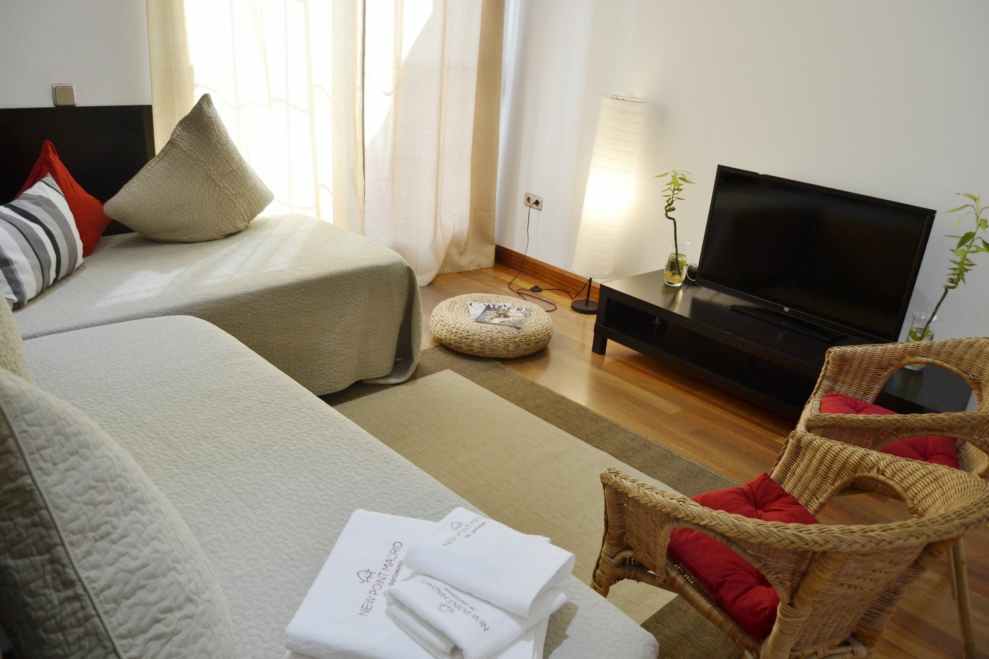 New Point Madrid Apartments מראה חיצוני תמונה