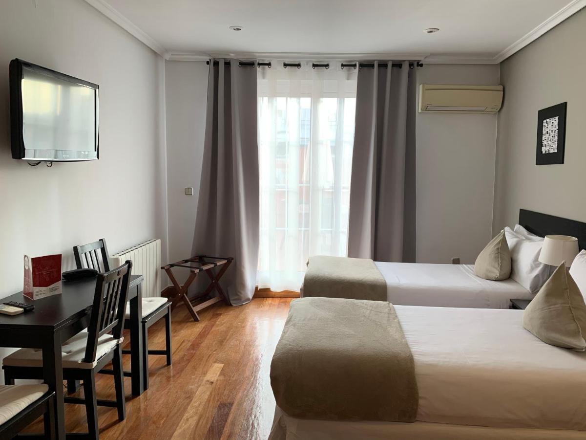 New Point Madrid Apartments מראה חיצוני תמונה